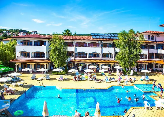 מלון Complex Sunrise By Hmg 3*