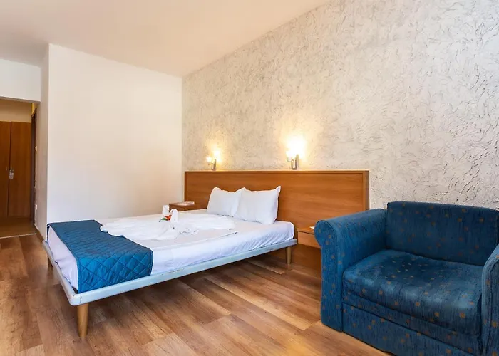 Complex Sunrise By Hmg Готель 3*