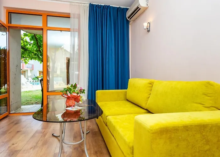 Готель Complex Sunrise By Hmg Сонячний Берег