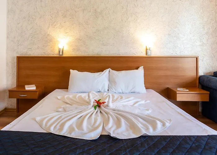 Complex Sunrise By Hmg 3*