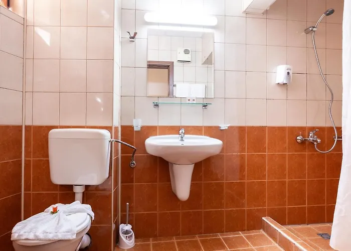 Complex Sunrise By Hmg Готель 3*